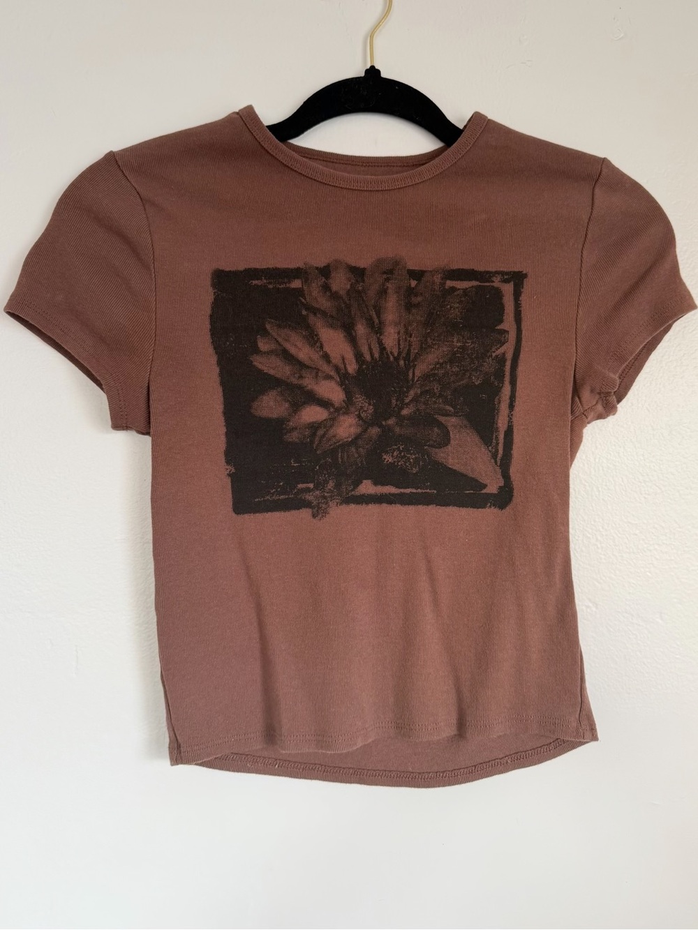 Urban Outfitters Brown Graphic Flower Tee